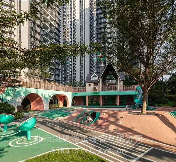 小区户外树屋滑梯 公园土坡钻洞滑梯 游乐园攀爬网 儿童秋千 地面蹦床