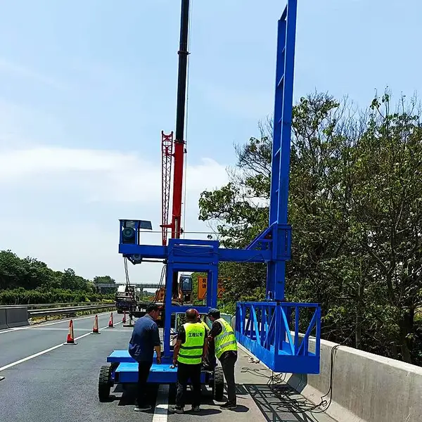排水管高空作业台车 桥梁泄水管台车 雨水管安装台车