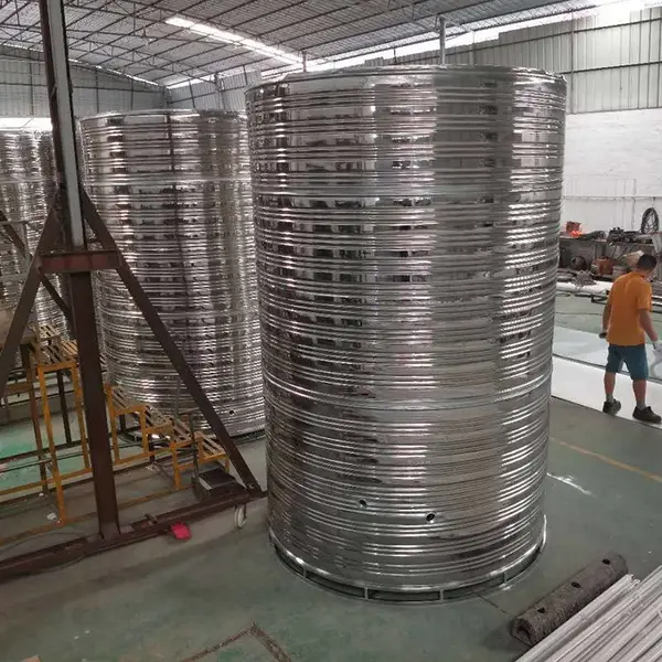 厂家供应 不锈钢圆形水箱 20吨圆形保温水箱 5T立式圆形承压水箱