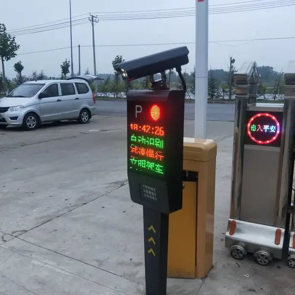 临沂智能道闸 小区车牌自动识别 蓝牙电动升降杆道闸 挡车直杆道闸机