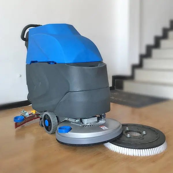 ����������ҵ���³���ѧУ�̳�������һ��ϴ�س�����ϴ�ػ�