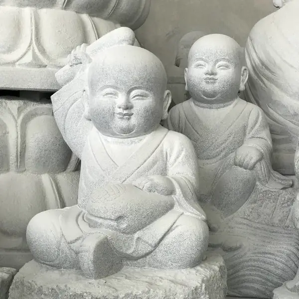 福建石雕 小沙弥雕像 寺庙佛像雕塑花岗岩 园林景观雕塑