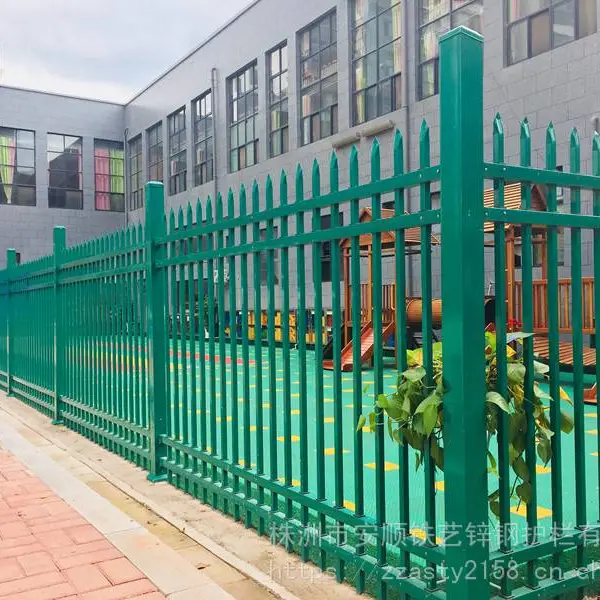供应娄底别墅防护围墙栏杆 小区锌钢防爬围栏 学校厂区锌钢防护围栏