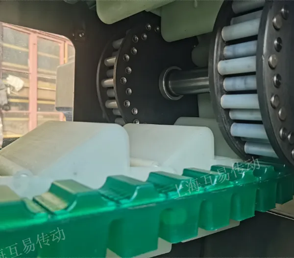 上海S型连续式垂直斗式提升机哪家好 服务为先 互易供