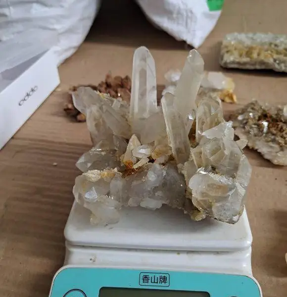 石英砂增白剂 石洁精 石英砂去黄皮药剂 石英石清洗剂 环保低成本药剂洗石药剂