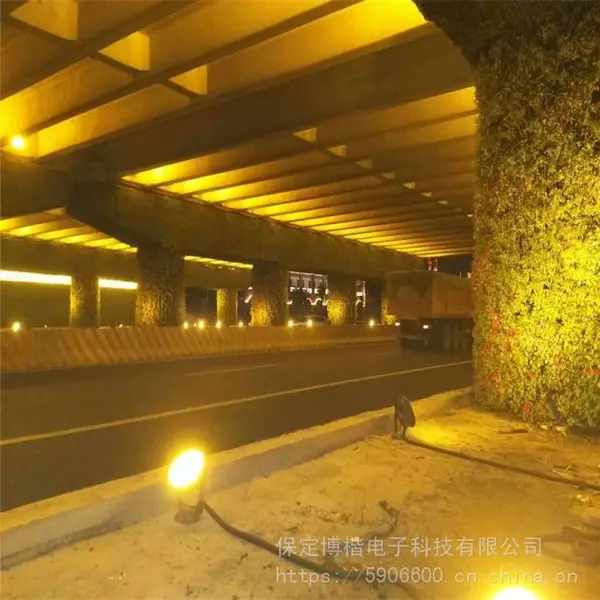 led洗墙灯12W18W24W36W线条灯射灯大功率户外防水单灯桥梁灯七彩
