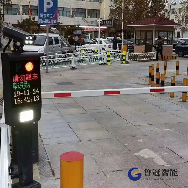 朝阳道闸安装 小区起落杆 停车场挡车杆 高转闸工地系统上门安装维修