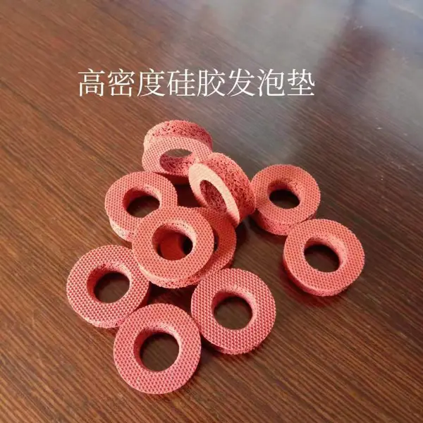 定做300密度硅胶发泡 材料 缓冲 减震 耐高温 硅胶发泡垫