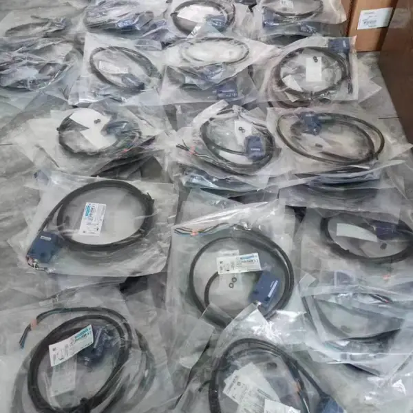 XUSL4E30H106LWC XZCP1241L25 特勒美科