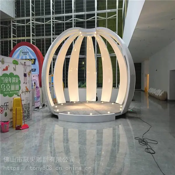 厂家定做玻璃钢讲台钢琴演奏台室内展厅半球型演讲台玻璃钢雕塑