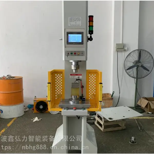 电动机配件伺服压装机/步进电机压装机/锁具配件液压压装机