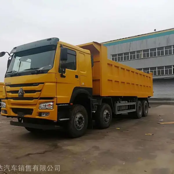 豪沃出口8米8自卸车371马力国二前四后八