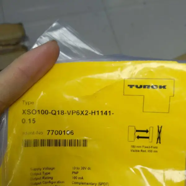 RSM57-TR2 ͼ����TURCK5 �������ն˵������ֻ�