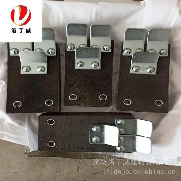 单刮板打毛块 生猪刮毛脱毛板 2爪3爪橡胶刮毛板厂家