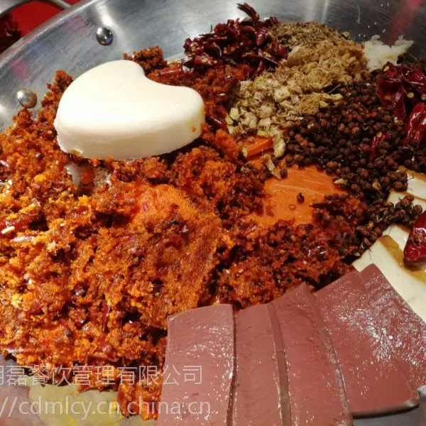 谭鸭血火锅底料批发,四川成都餐饮专用鸭血火锅底料批发