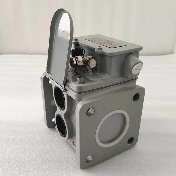 ��������˫����ʽ��˹��ѹ������̵���QJ4-50A QJ9-80A�ɶ���