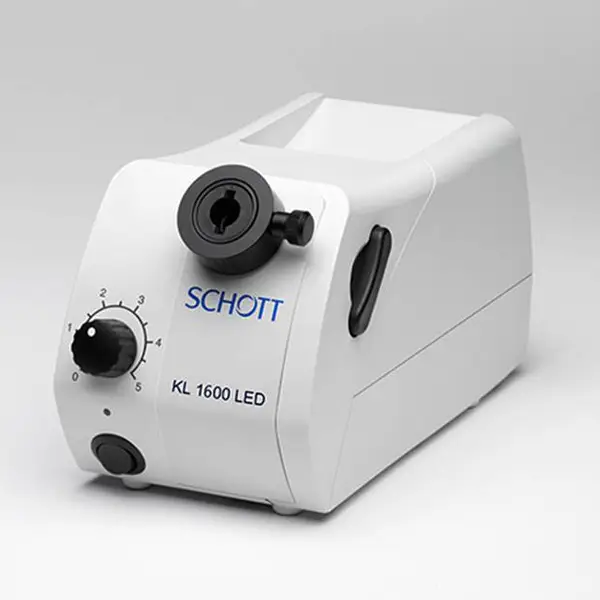 Schott AG���˹�ԴKL 2500 LED����������΢����