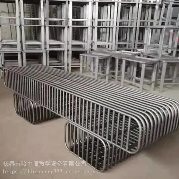 长春商场货架,铁艺桌架茶几架装饰架出售。