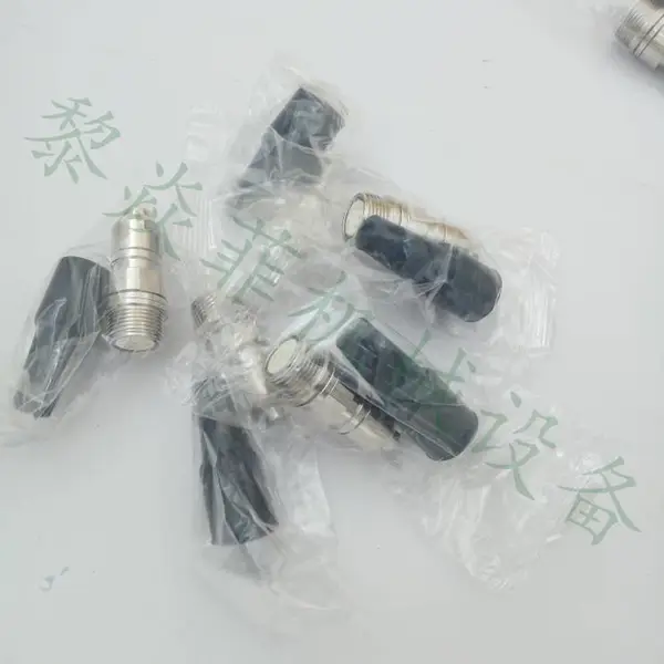 多治见TMW 插拔式的圆形连接器 接插件 PRC03-12A10-7F