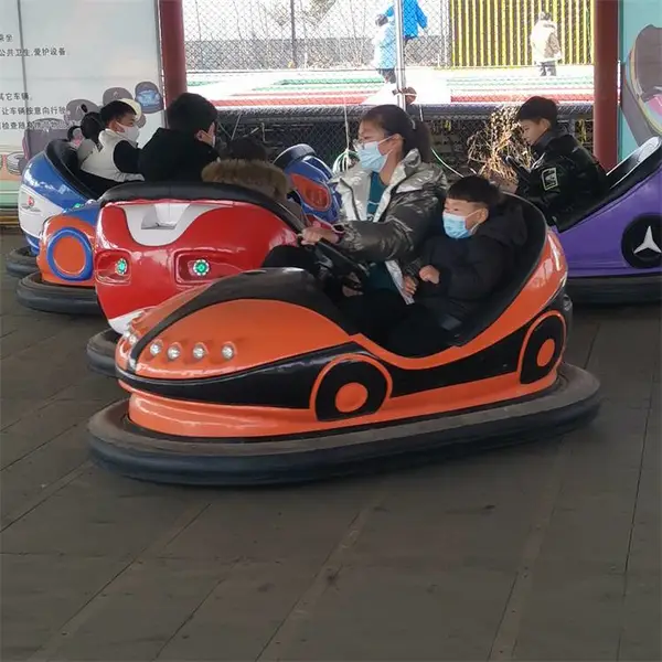 儿童游乐场碰碰车 室内双人座舱 户外亲子乐园项目