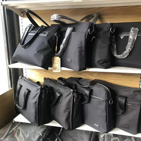 西安牛津布袋 仿皮面黑色商务会议袋 西安公文包做字
