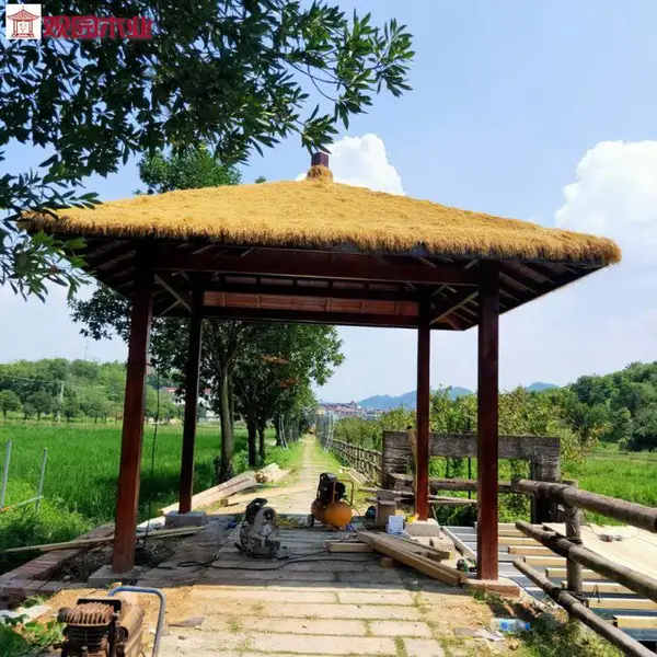 XD-4001现代茅草四角亭 茅草伞亭 防腐木四角凉亭
