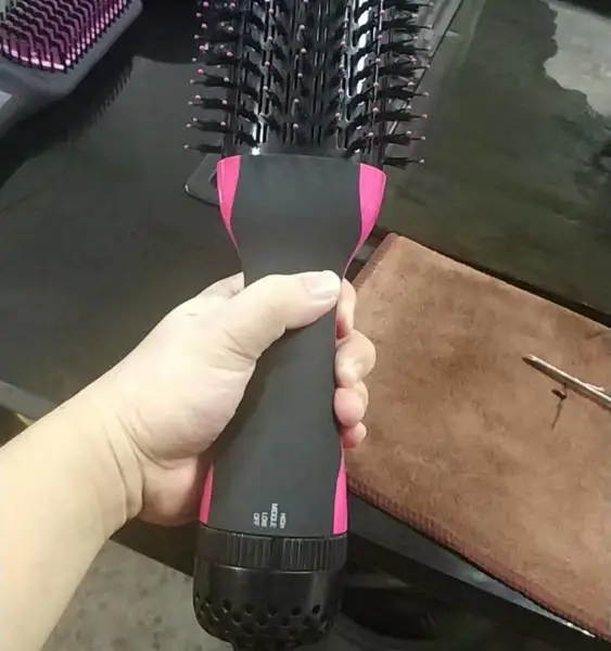 亚马逊爆款热风梳负离子吹风梳卷发器二合一多功能造型梳厂家直销