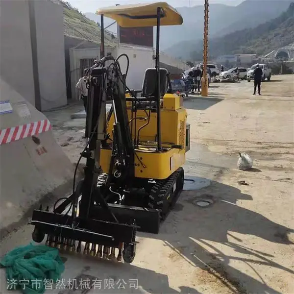 ��Ȼ��е��������ǽ��ë�� ��������ǽ��ę̈�� ������������ë��