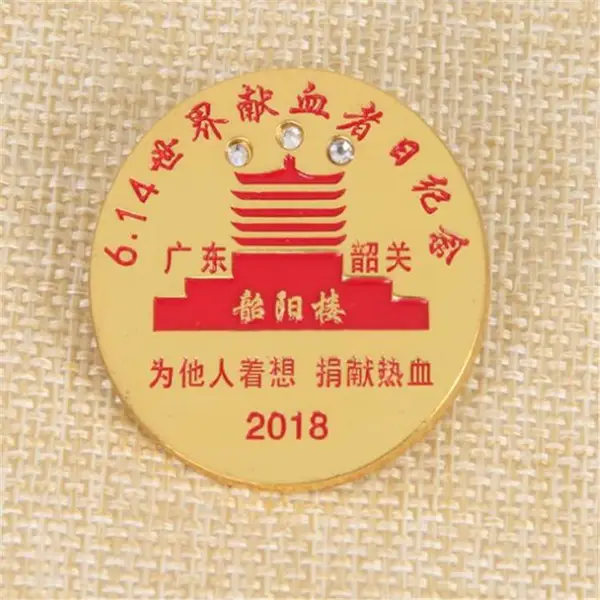 献血者纪念胸章定制 志愿军礼品徽章定做 盾牌烤漆徽章制作
