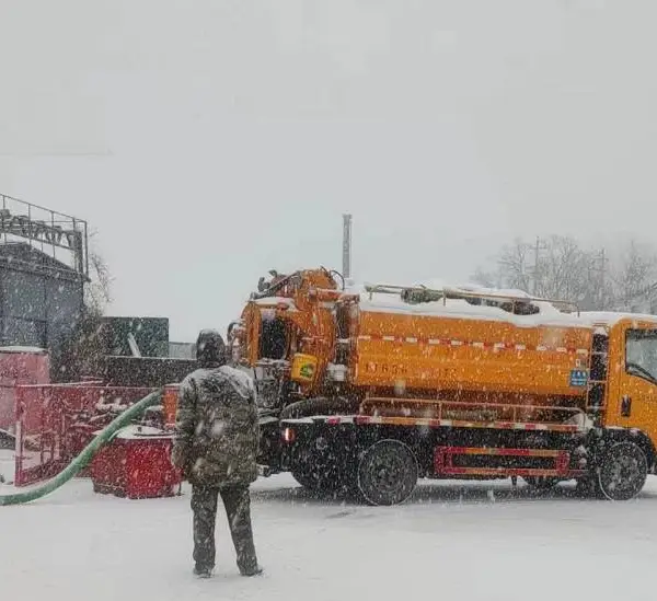 太原市疏通下水道 维修卫生间反味,马桶地漏漏水维修除臭