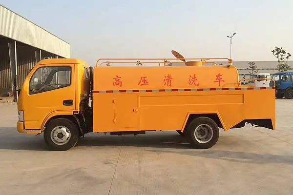 供应下水道污水管道疏通车 也可用于清洗工业排液