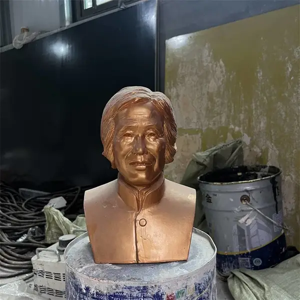 �����ַ�ͭ����Ф����� ���ڼ���������������������