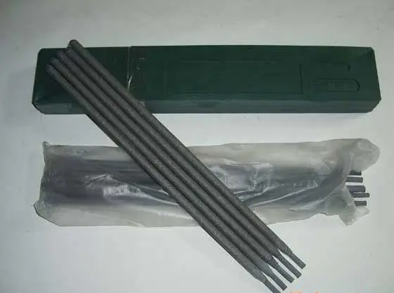 D427耐磨电焊条HRC≥55° 堆焊焊丝