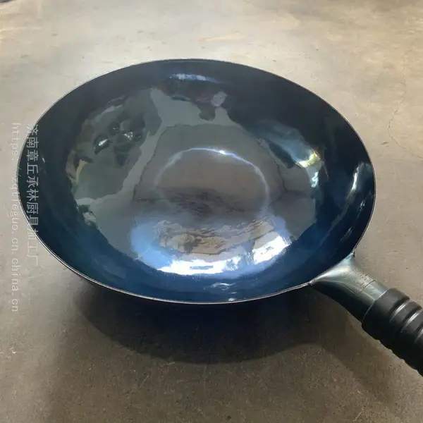 章丘手工锻打铁锅价格正宗章丘铁锅厂家章丘古法精铁锅