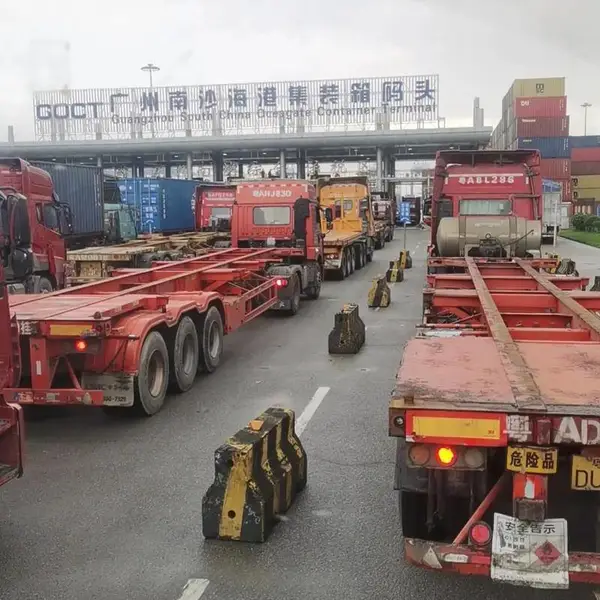 南沙报关行，深圳报关行，集装箱拖车，特种柜拖车