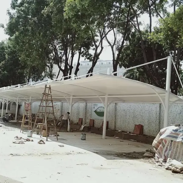 ���ݺ���Ĥ�ṹͣ���ﰲװ ������������ ��خͣ��������