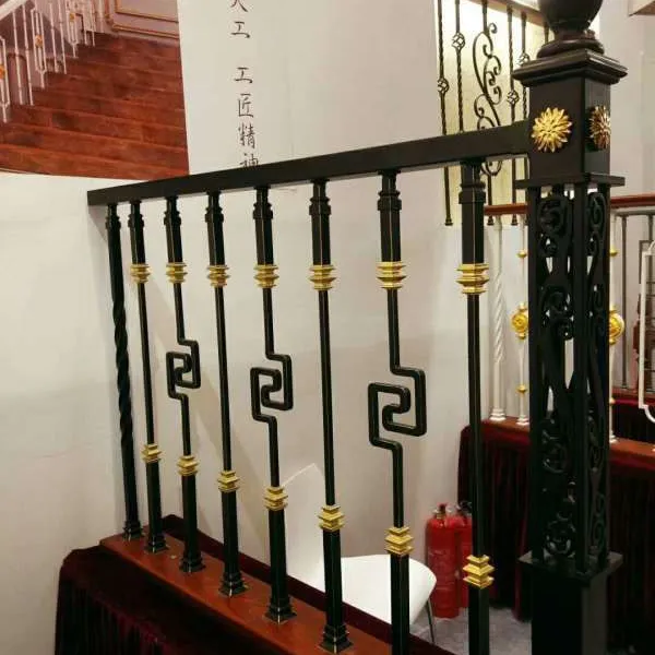 宁波天工中国风铁艺楼梯立杆