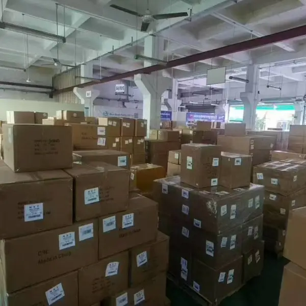 中国发运快递包裹到英国多少钱