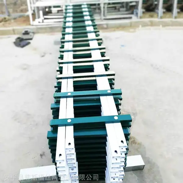 黔西公园草坪护栏 公园草坪护栏菲斯福直销 菲斯福直销市政围栏
