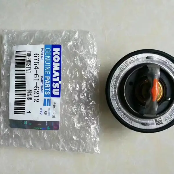天津小松配件经销商6245-71-8111启动泵配置PC1250发动机