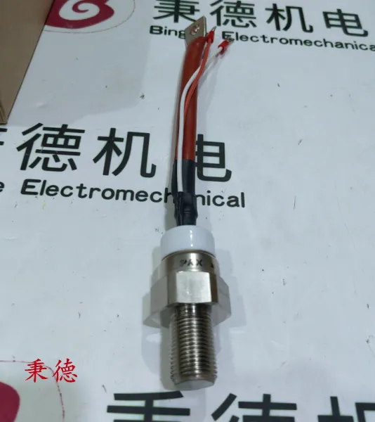 Powerex螺栓式相位控制单向 SCR(可控硅)T500088004AQ