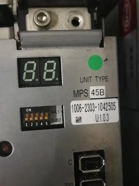 供应三菱V500变频器报错误故障有显示无输出维修中心