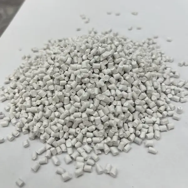 长期生产再生塑料颗粒pp灰白色颗粒冲击3.5 溶脂10+比重1.2拉伸18