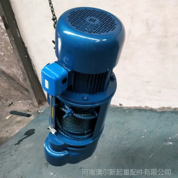 ���ָֹ���綯��« �ܳ��綯��« 2t9m˫������С����