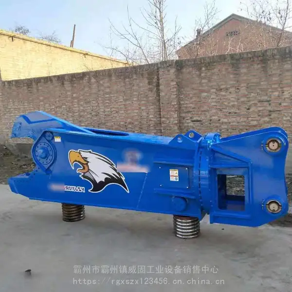�����������ǨҺѹ�����ϴ���Һѹ��ǯ�ֽṹ��������ھ���ϸּ�����